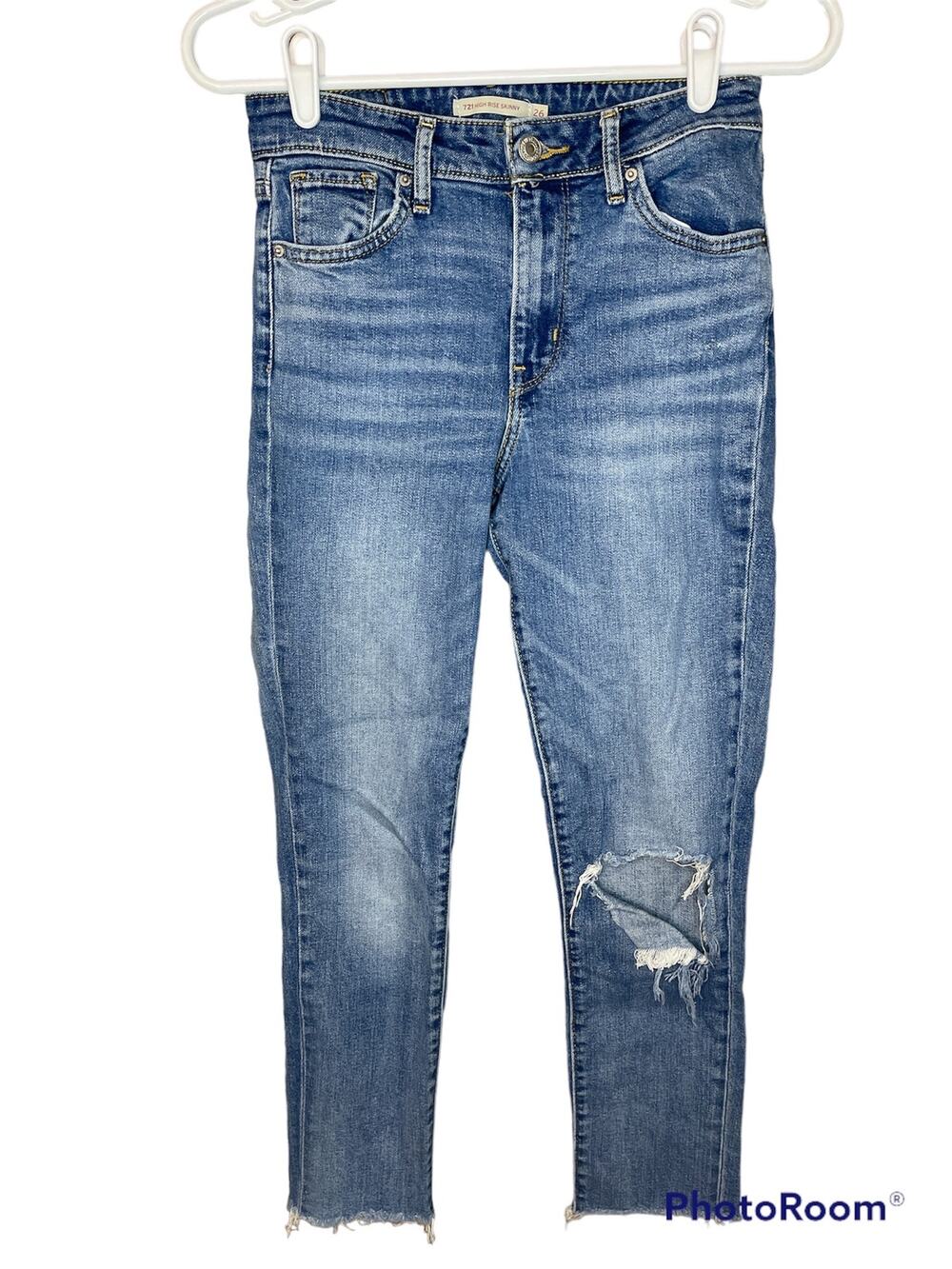 Levi's 721 Hi Rise High Waisted Distressed Denim Skinny Blue Jeans Size 26